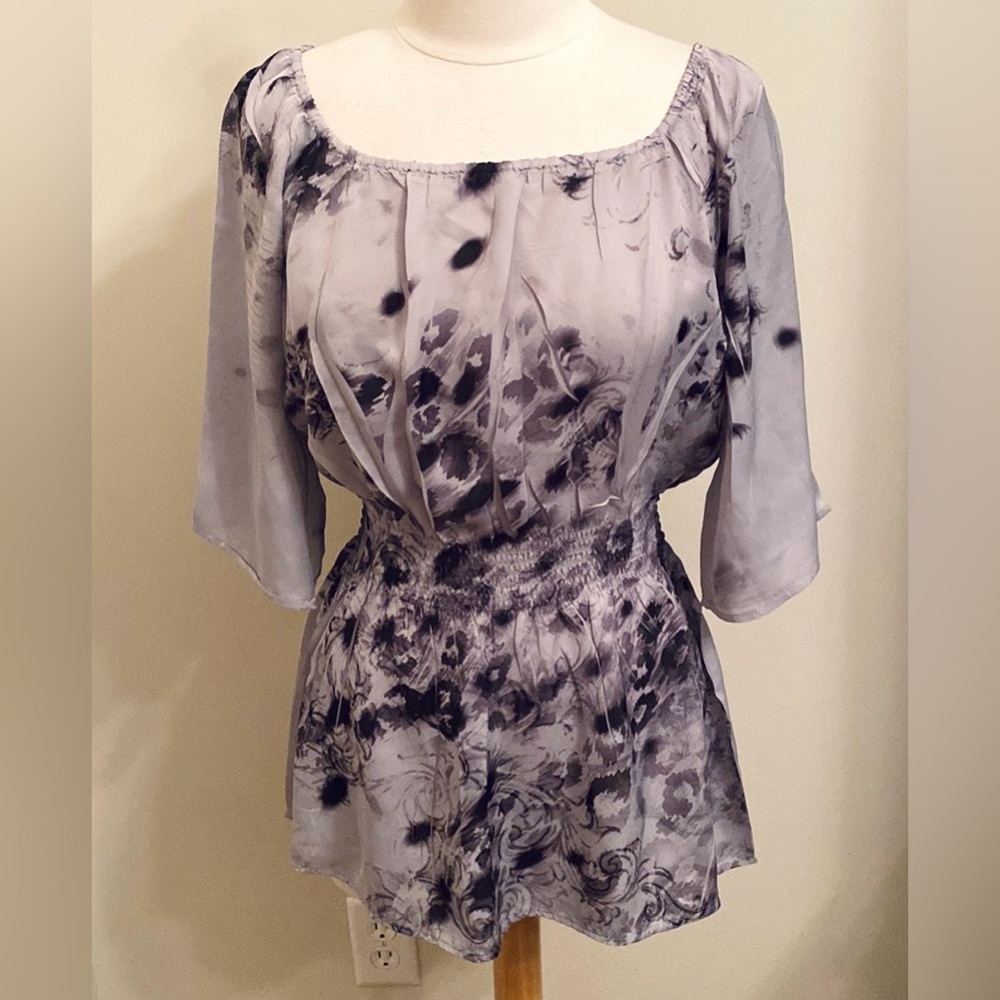 Fred David Grey Black Floral SZ M Whimsigoth Boho Romantic Dark Coquette Top